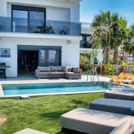 Penélope Beachfront Villa Kremastí Exterior foto